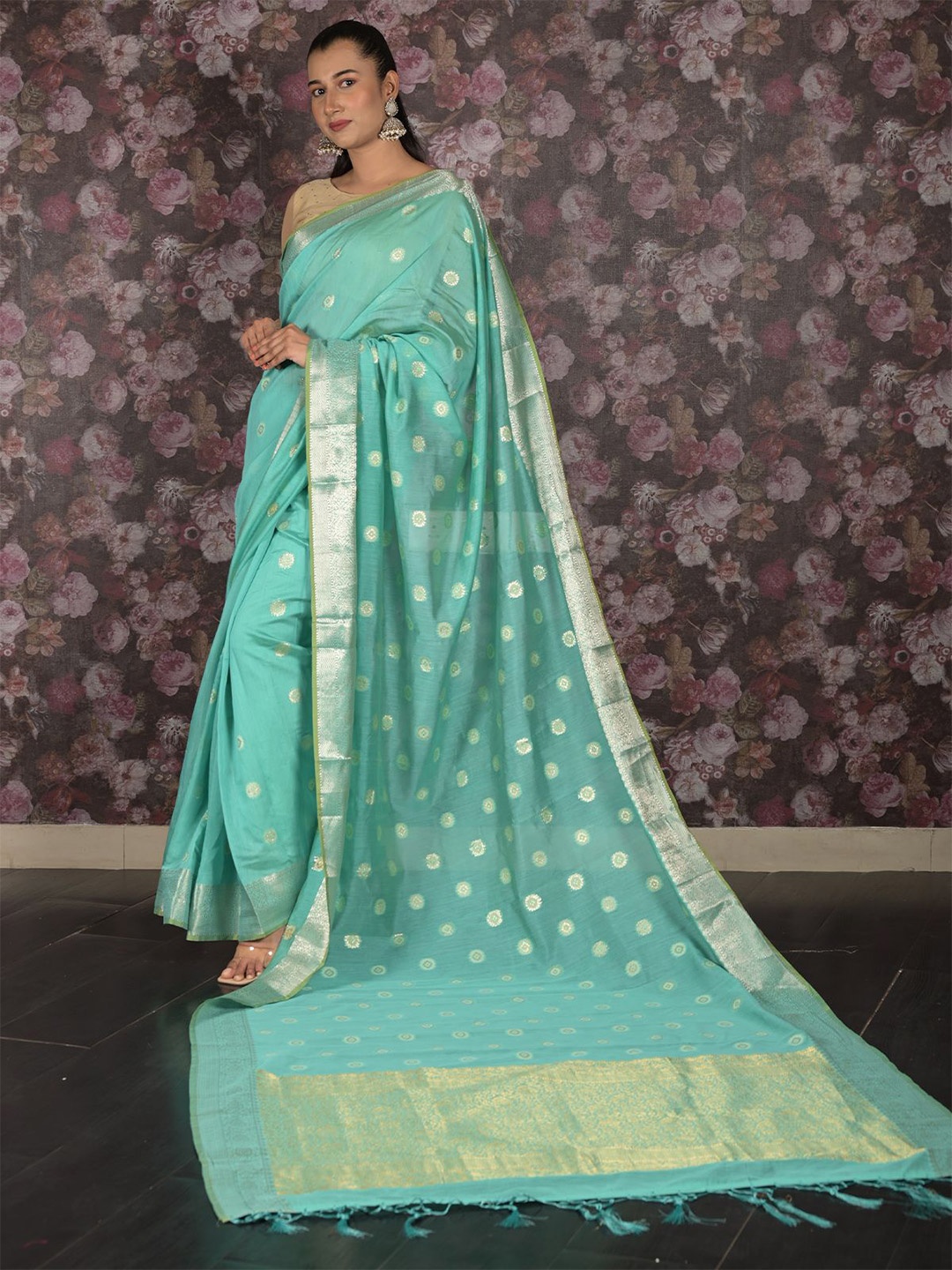 

ODETTE Woven Design Zari Saree, Sea green