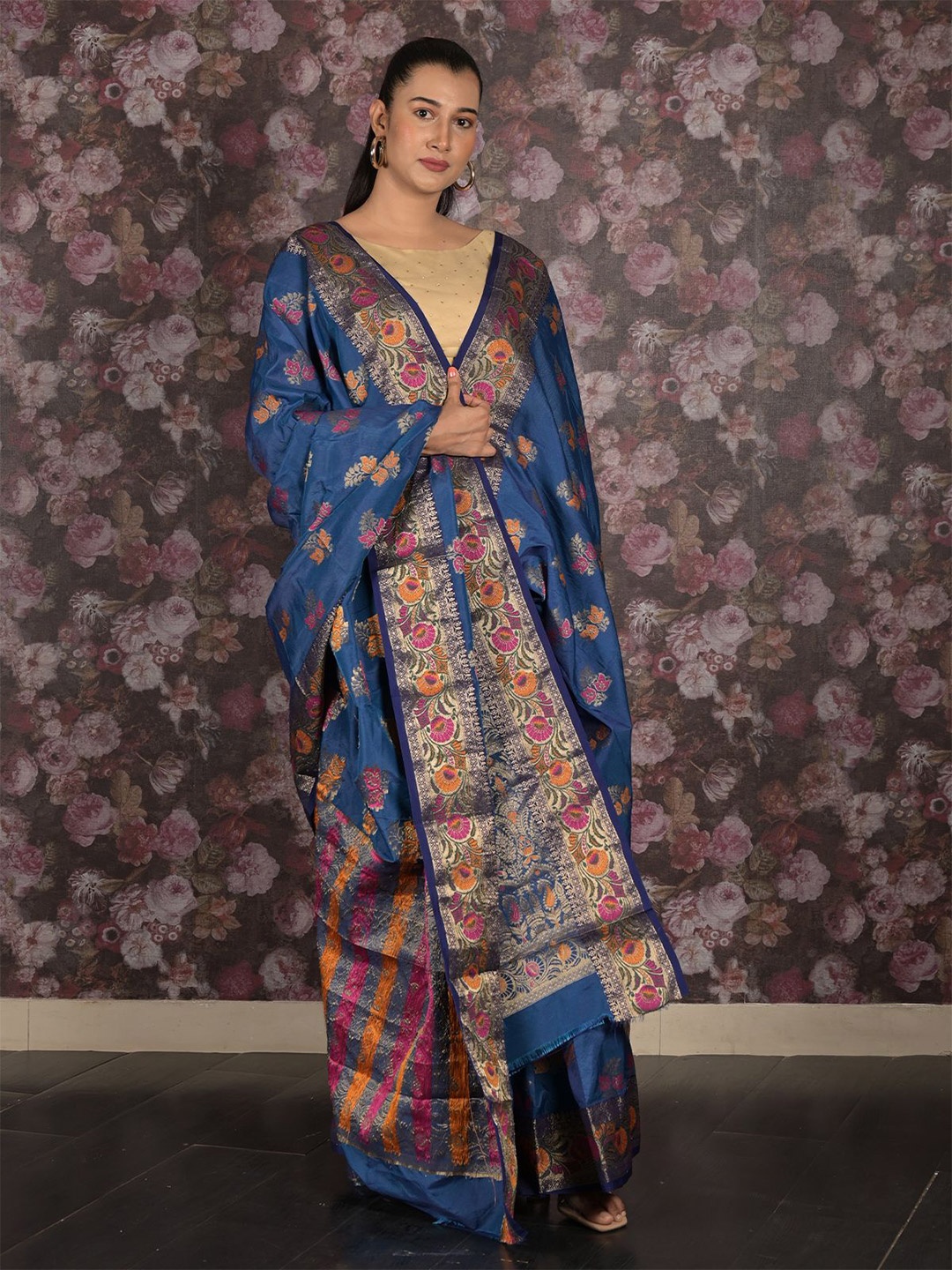 

ODETTE Woven Design Zari Saree, Blue