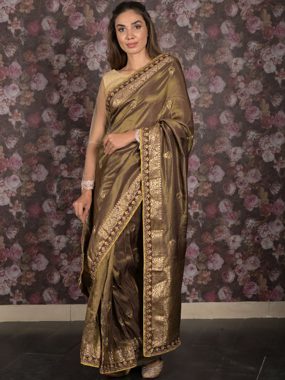 

ODETTE Floral Embroidered Saree, Olive