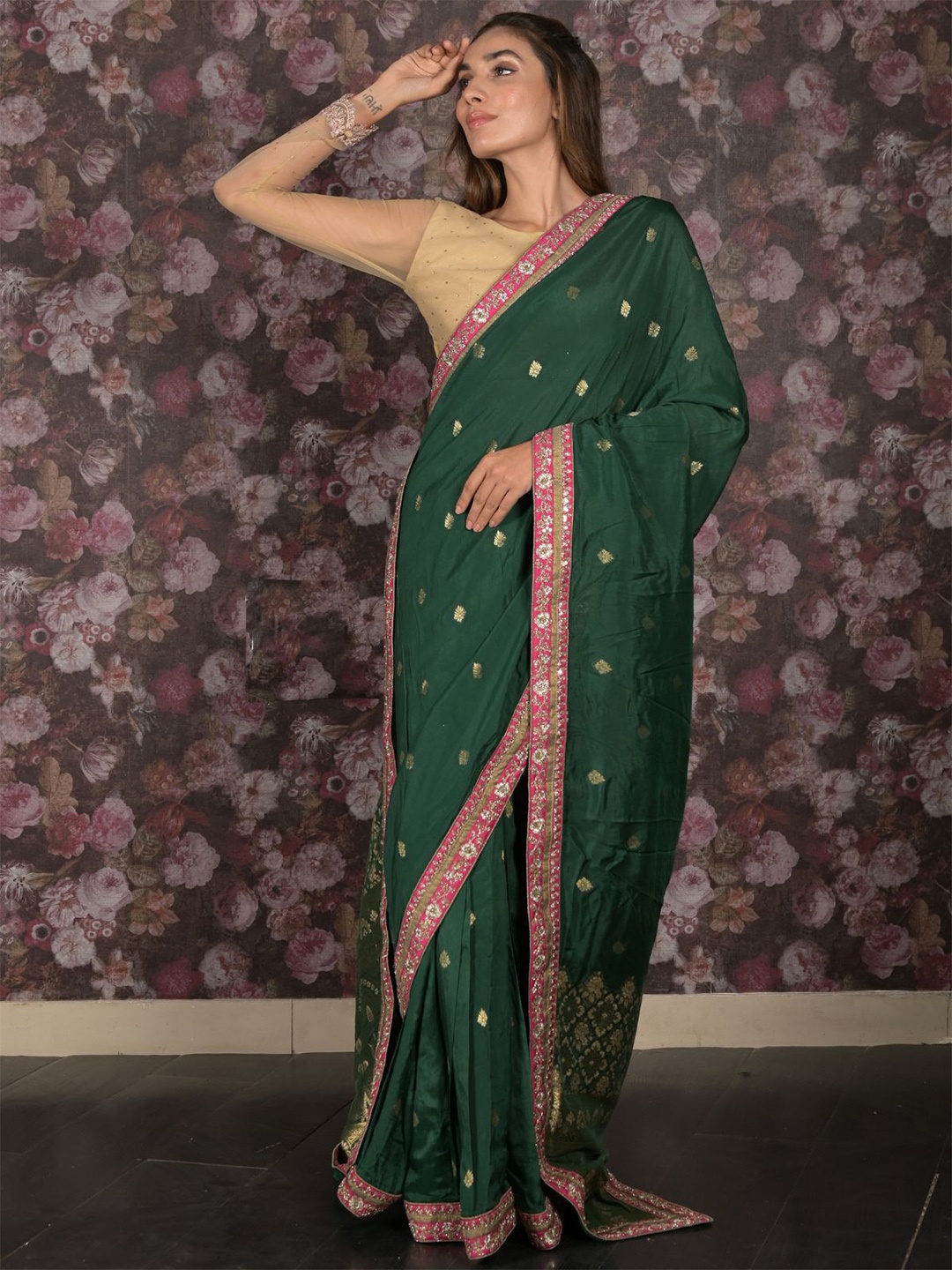 

ODETTE Woven Design Embroidered Pure Crepe Saree, Green