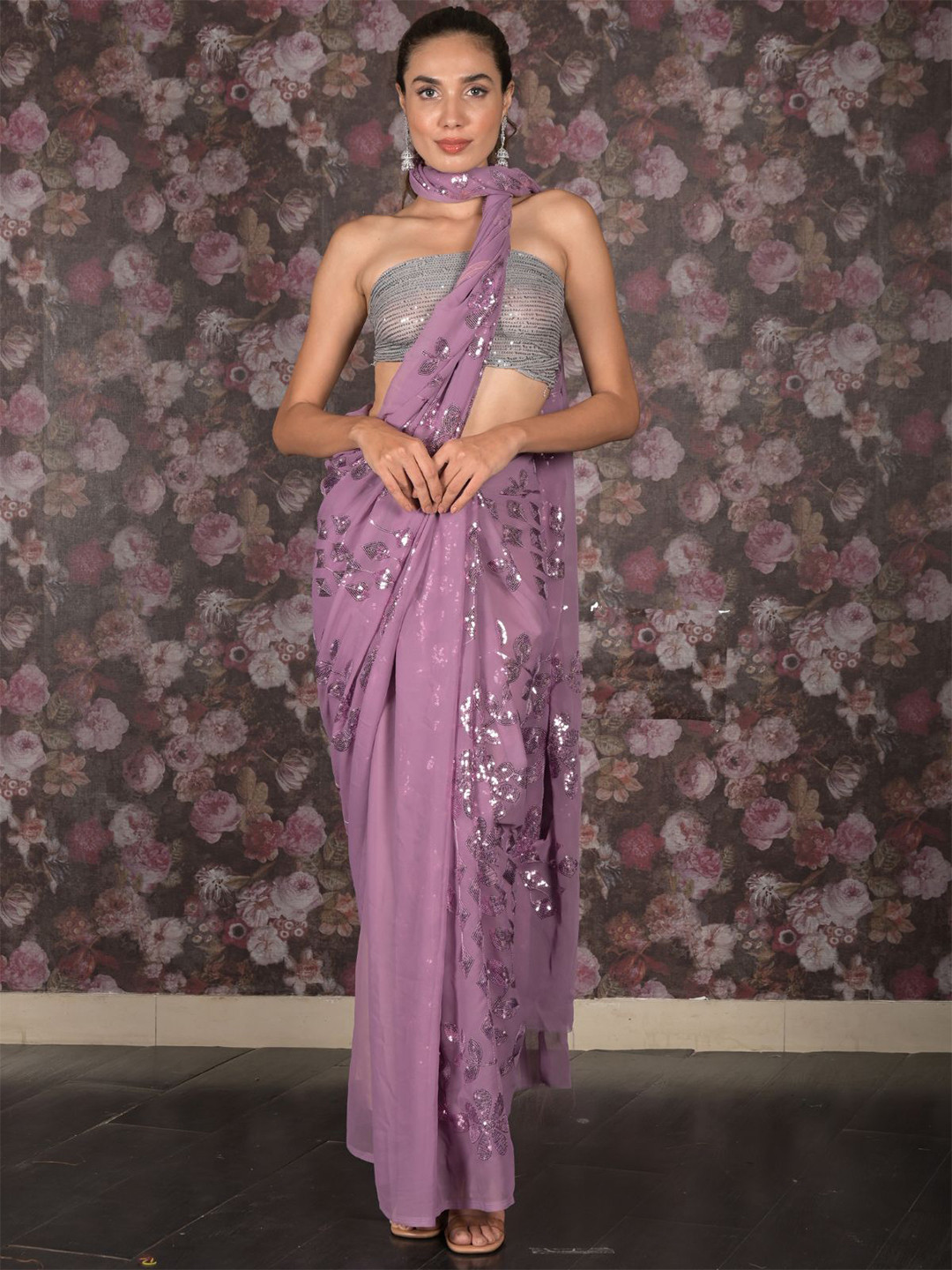 

ODETTE Ethnic Motifs Embroidered Pure Georgette Saree, Lavender