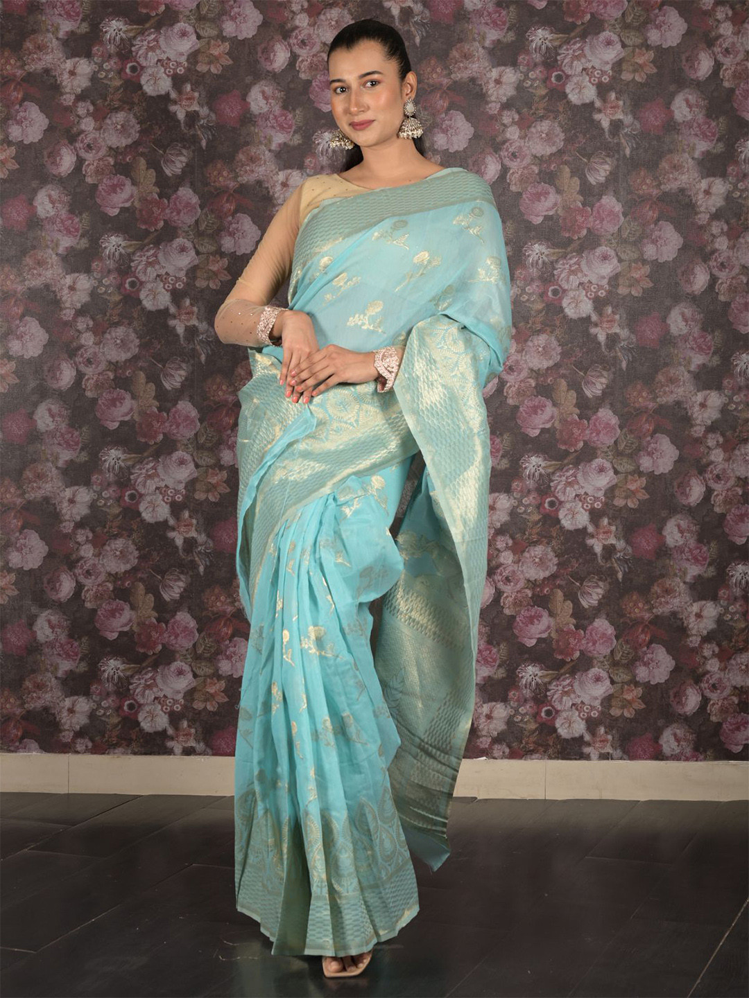

ODETTE Woven Design Zari Saree, Sea green