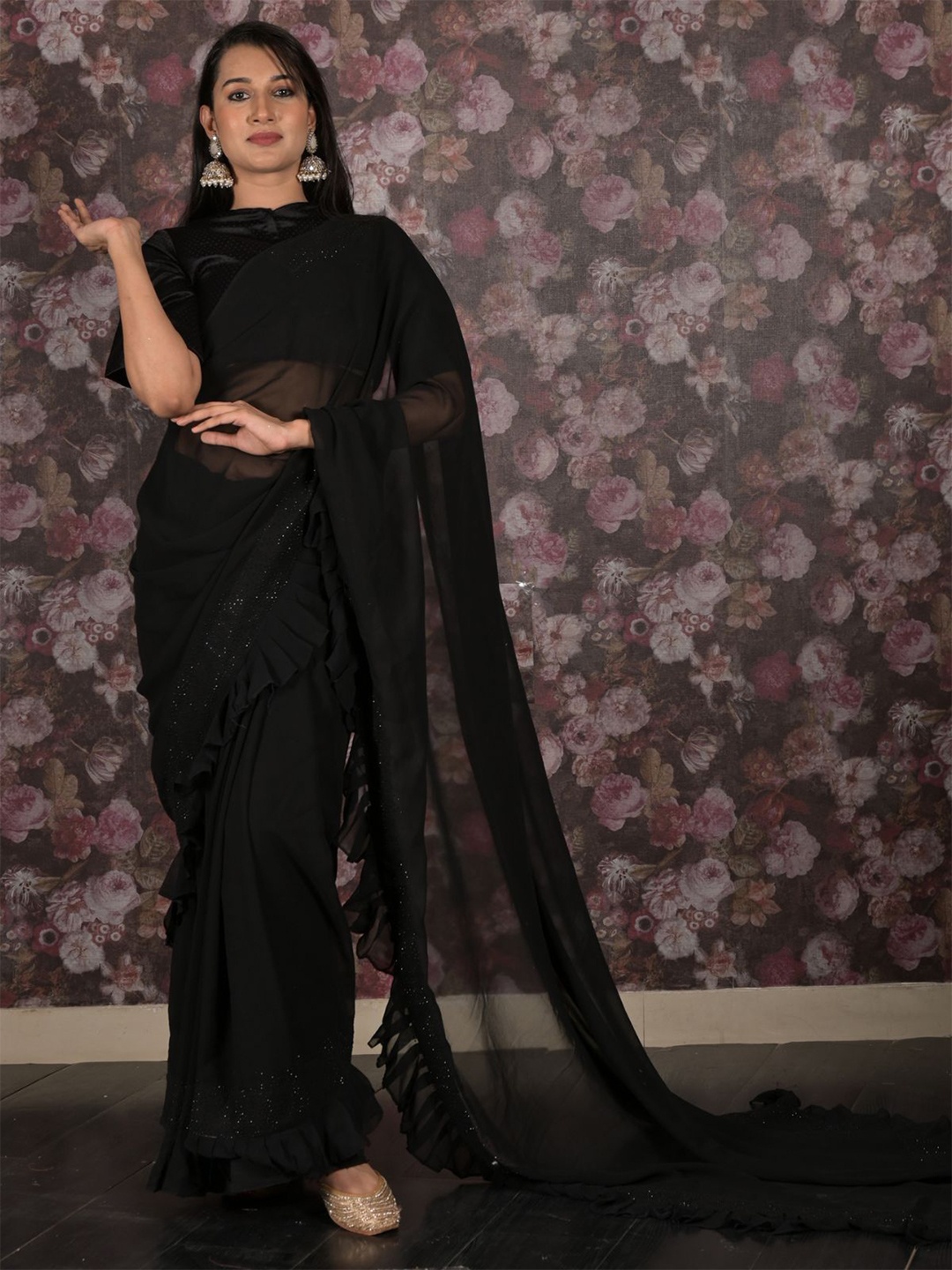 

ODETTE Sequinned Pure Georgette Saree, Black