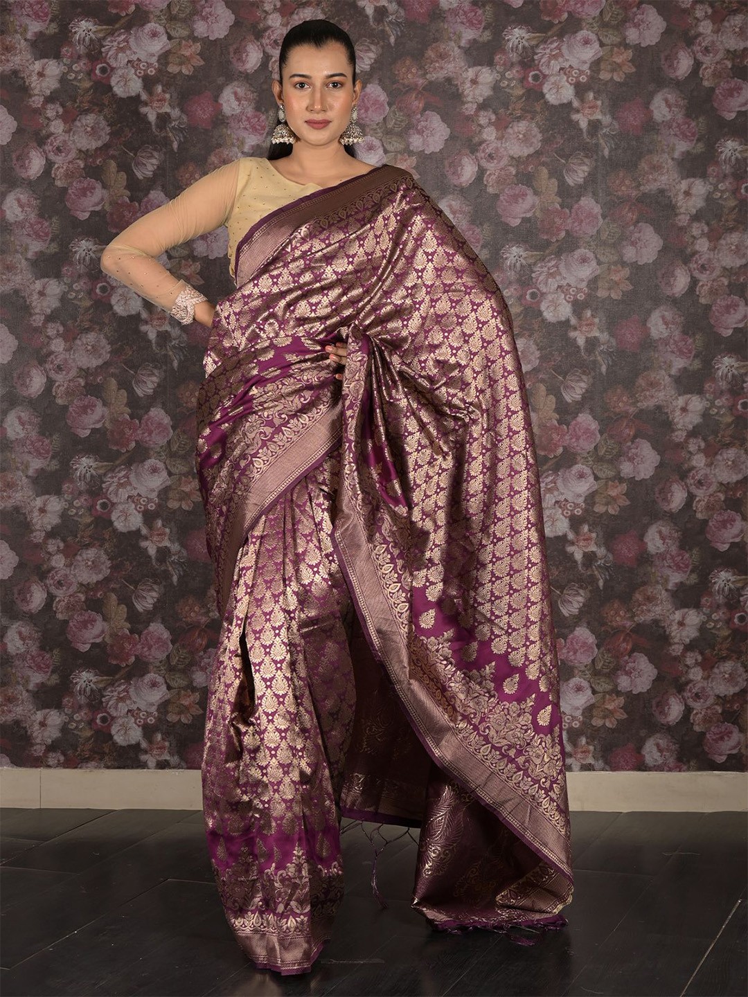 

ODETTE Woven Design Zari Saree, Purple