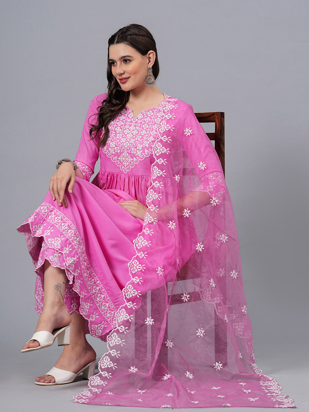 

NEW4U Floral Embroidered Regular Mirror Work Anarkali Kurta With Palazzos & Dupatta, Pink