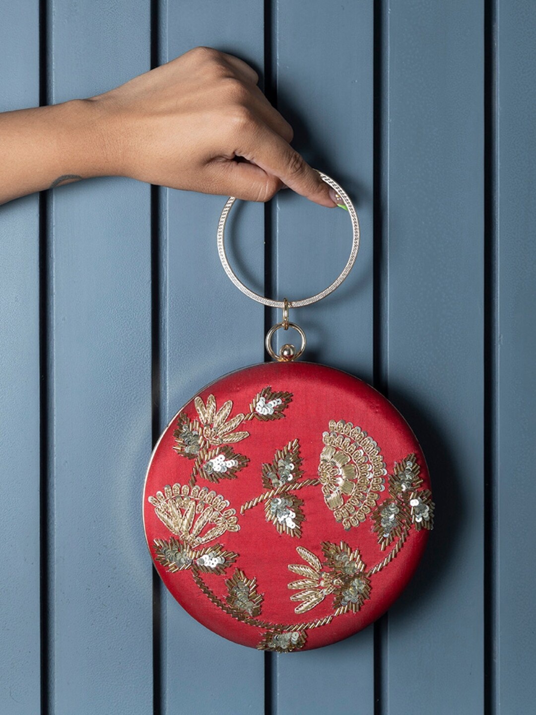 

THE TAN CLAN Rashida Embroidered Box Clutch, Red