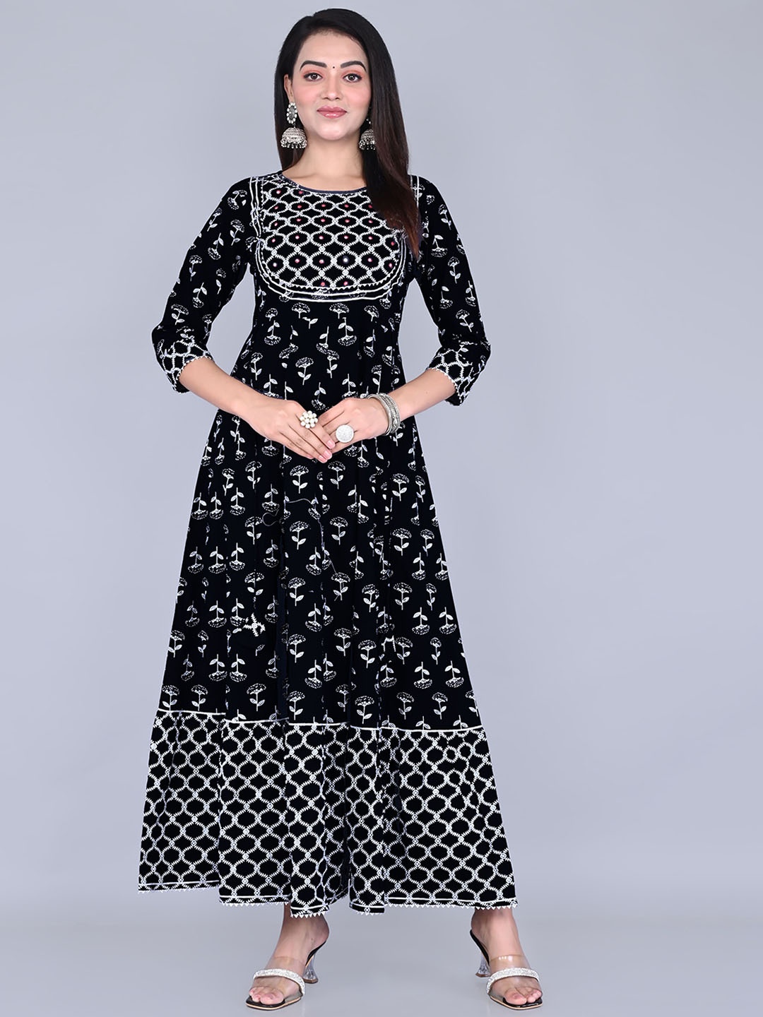 

Mintmarie Geometric Embroidered Thread Work Floral Anarkali Kurta, Black