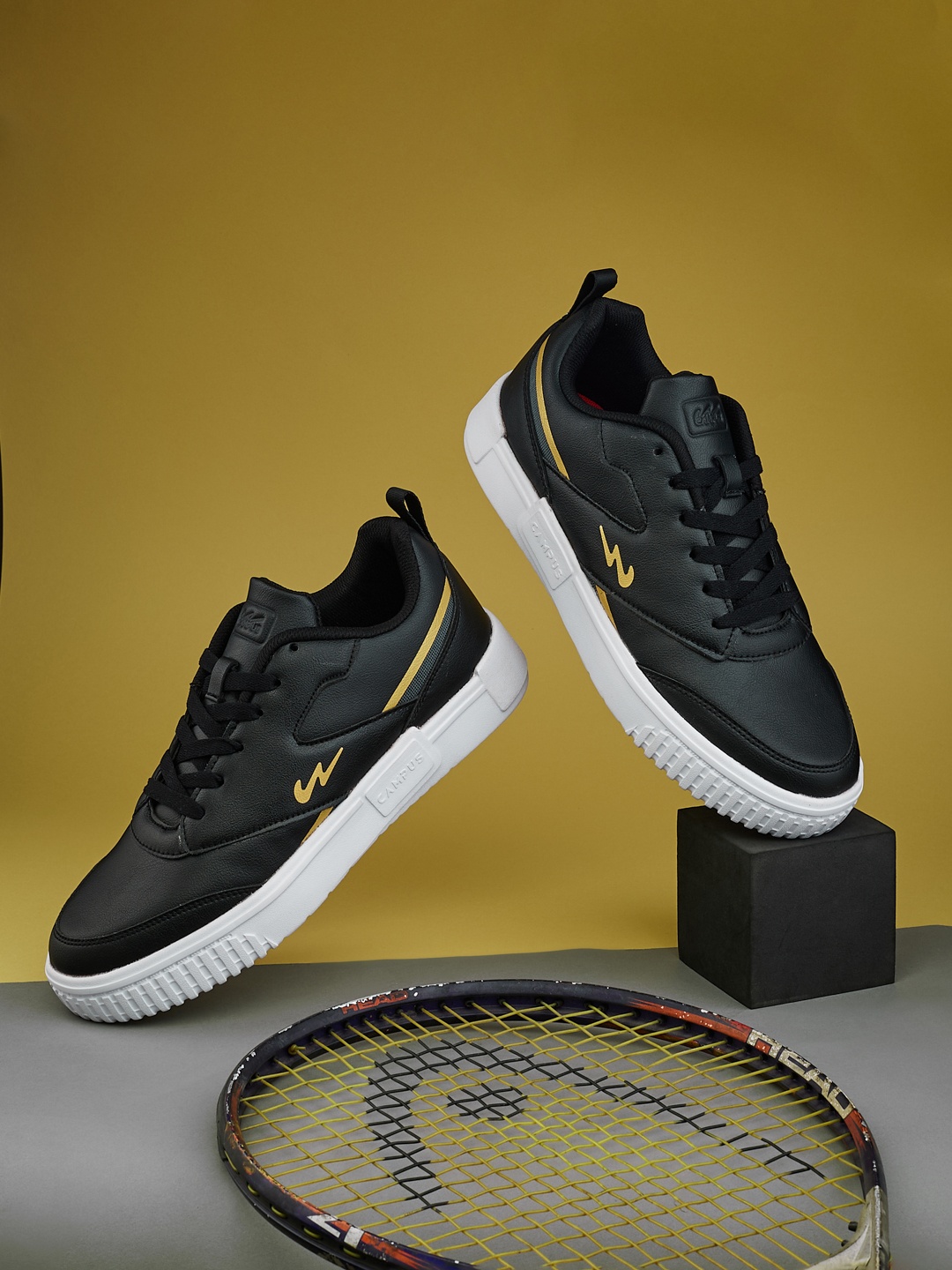 

Campus OG-24 Men Lace-Up Sneakers, Black