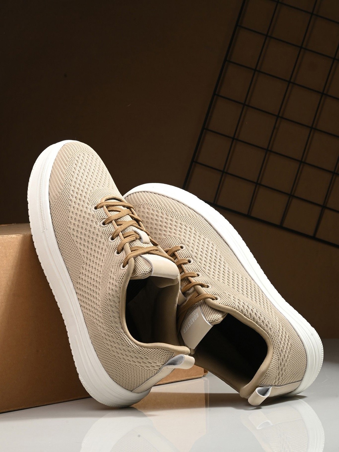 

The Roadster Lifestyle Co. Men Beige Round Toe Comfort Insole Mesh Sneakers