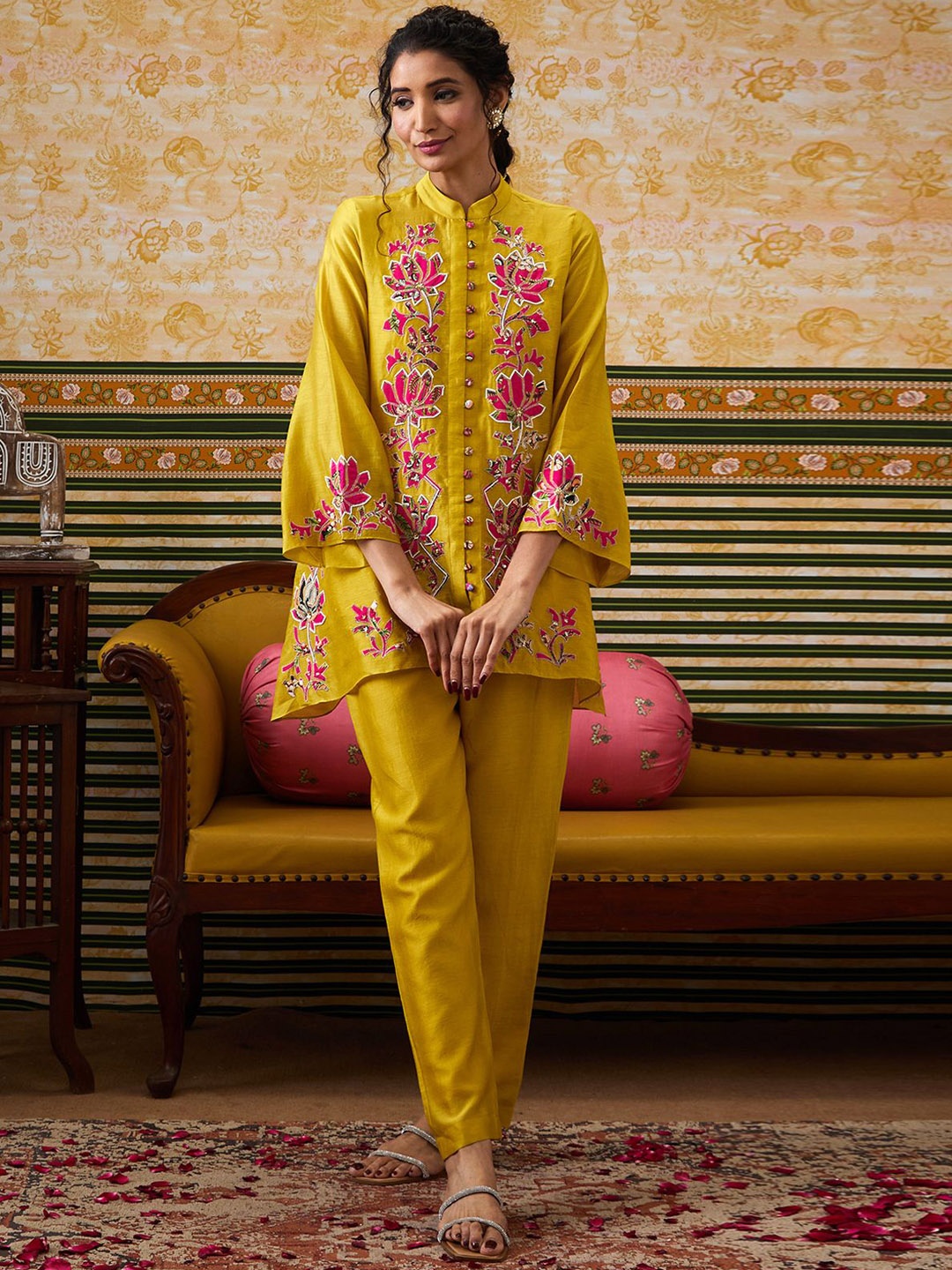 

SOUP BY SOUGAT PAUL Mandarin Collar Floral Embroidered Regular Chanderi Silk Co-Ord Set, Yellow