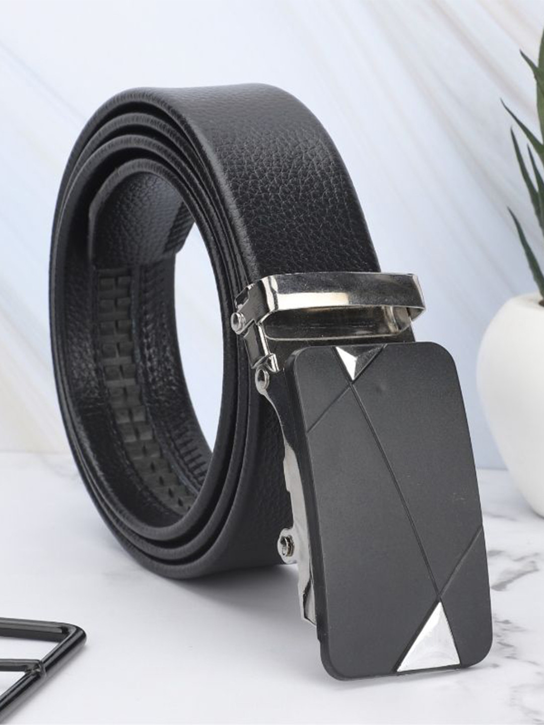 

Kastner Men Textured Formal Belt, Black