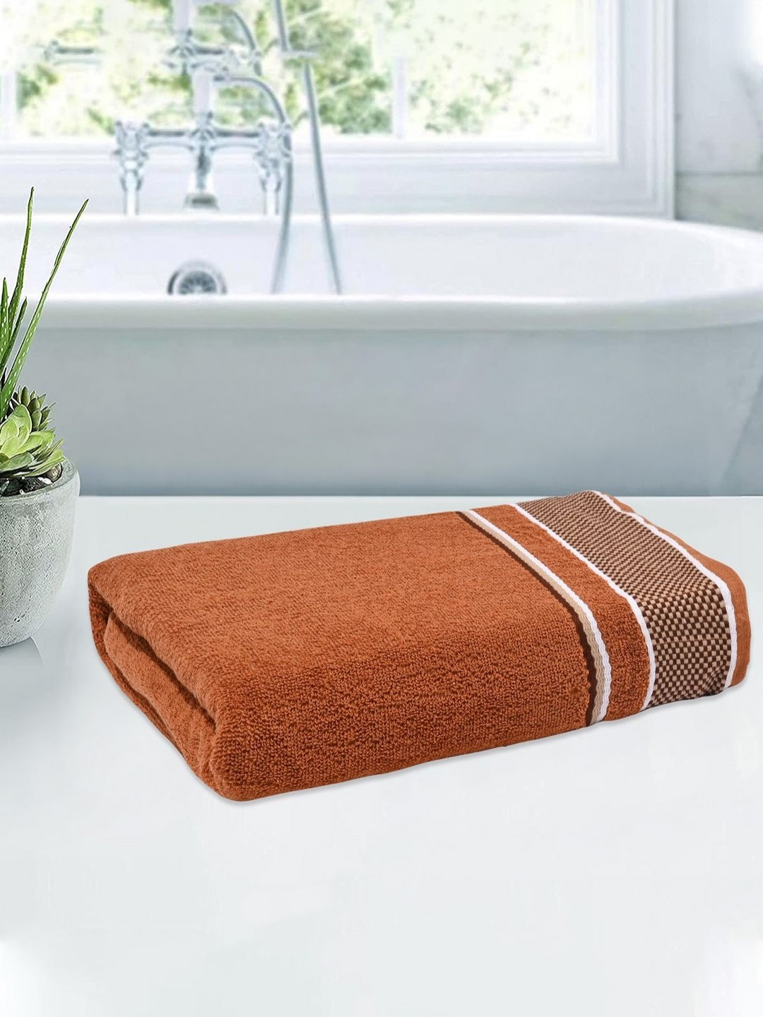

Kuber Industries Brown & White Cotton 144 GSM Bath Towel