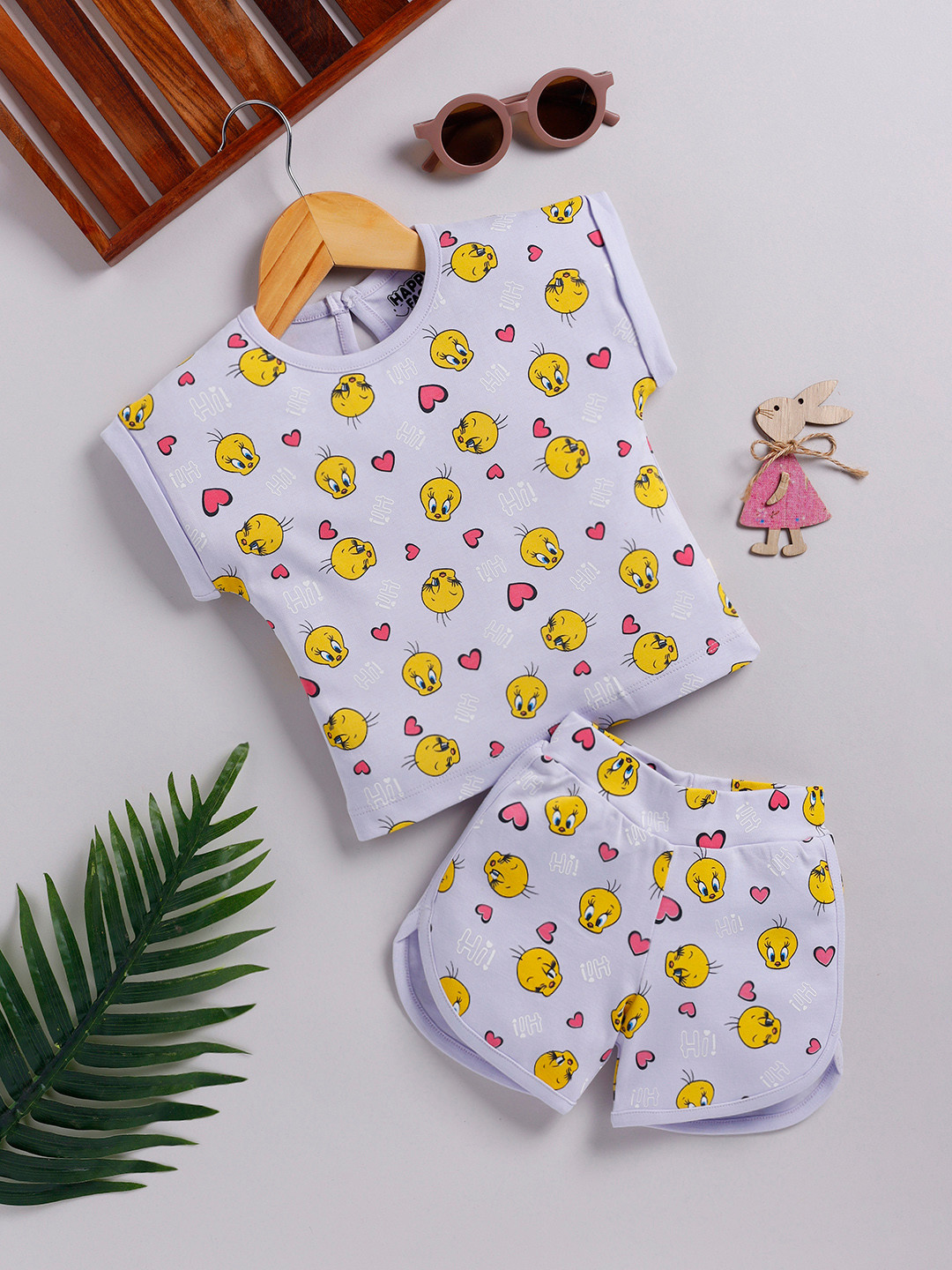 

Happy Faces Infant Girls Pure Cotton Tweety Printed T-shirt with Shorts, Lavender
