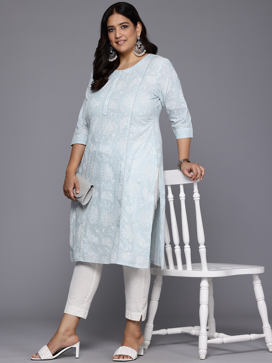 

A PLUS BY AHALYAA Plus Size Floral Printed Zari Pure Cotton Kurta, Blue