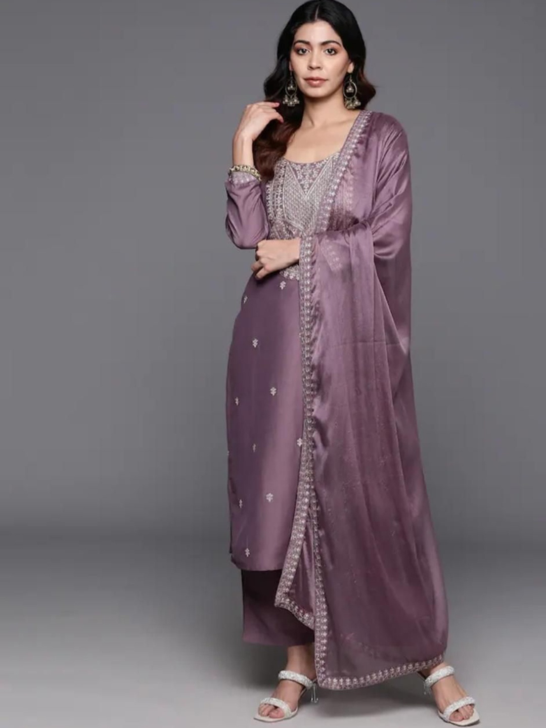 

BAESD Ethnic Motifs Printed Round neck Kurti with Trousers & Dupatta, Violet