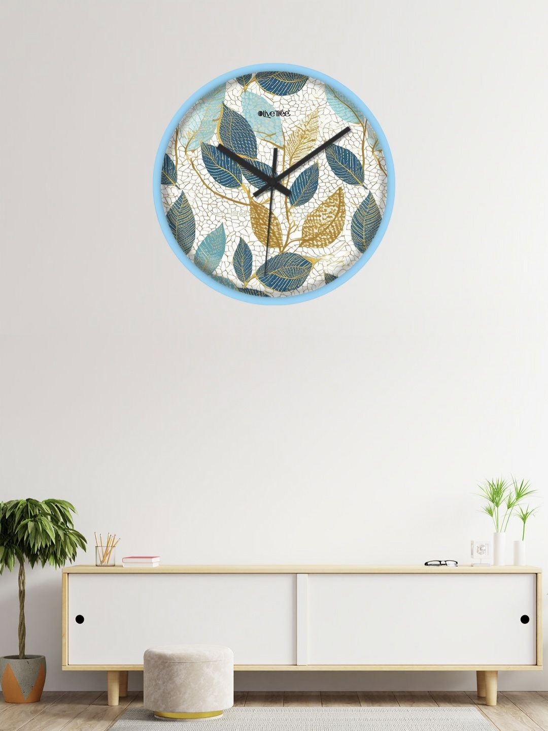

OLIVE TREE Blue & White Printed Analogue Contemporary Wall Clock