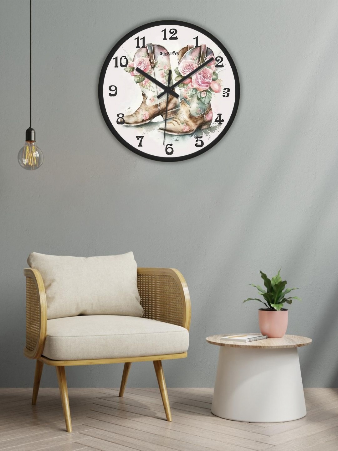 

OLIVE TREE Black & White Printed Analogue Contemporary Wall Clock