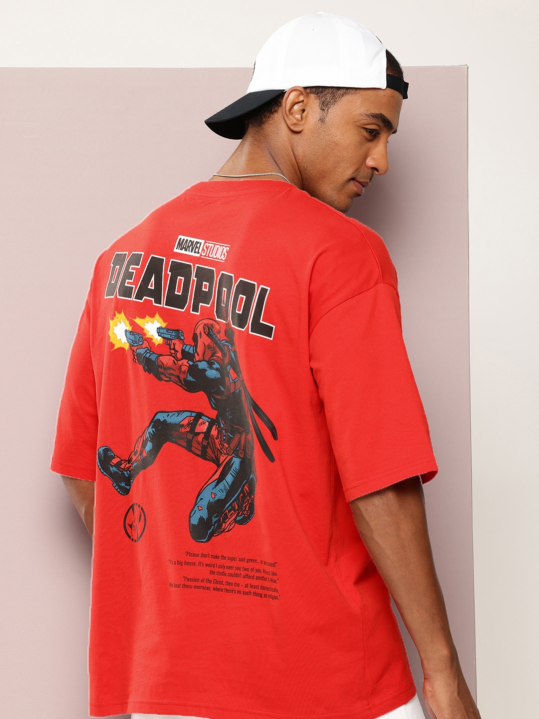 

Kook N Keech Marvel Men Deadpool Printed Drop-Shoulder Sleeves Oversized T-shirt, Red