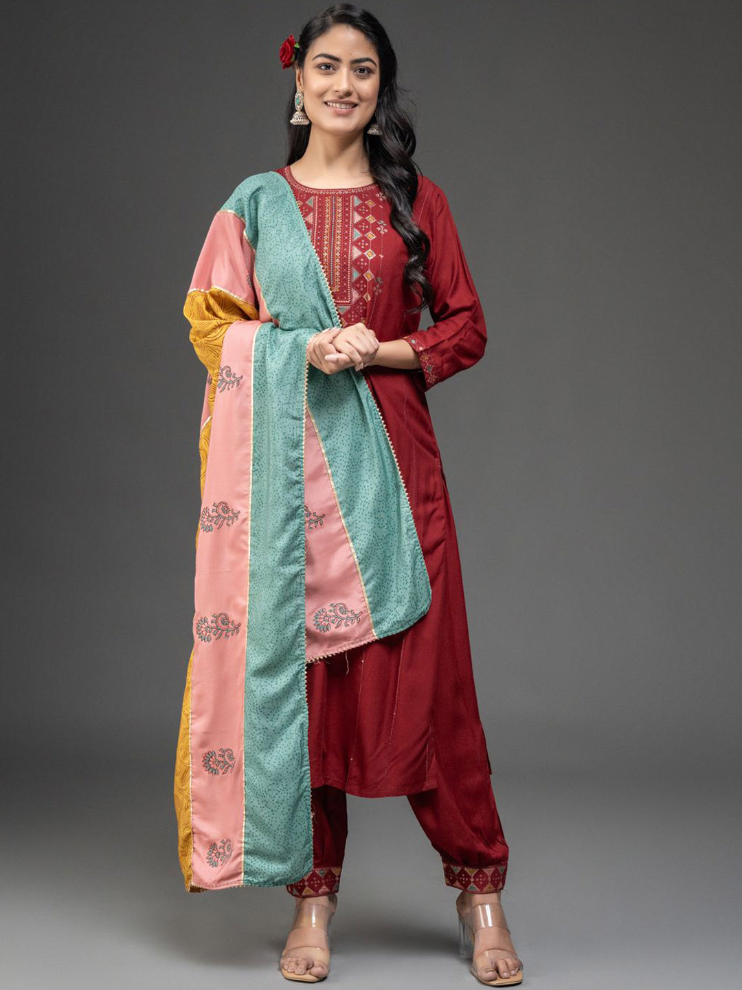 

DARIAN Ethnic Embroidered Round Neck Thread Work Kurta with Salwar & Dupatta, Maroon