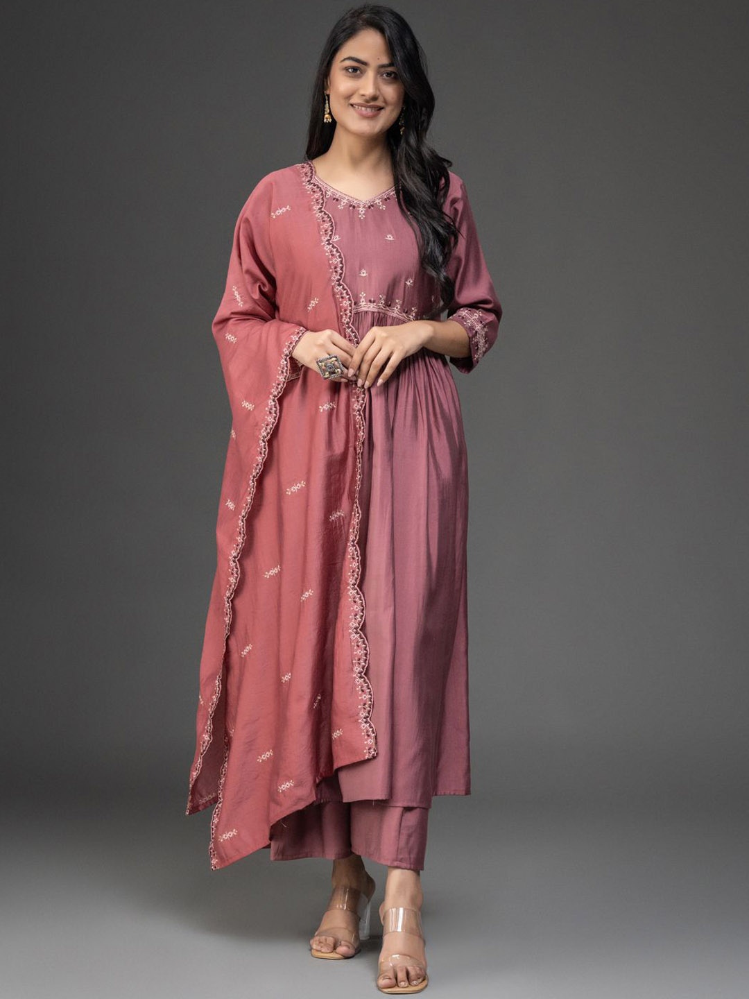 

DARIAN Embroidered Regular Kurta with Trousers & Dupatta, Maroon