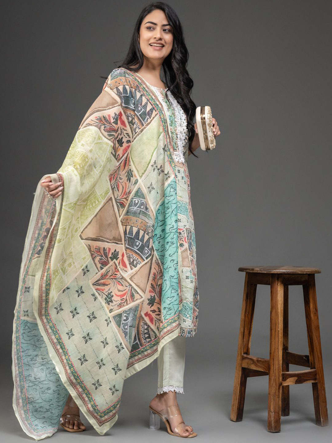 

DARIAN Printed Regular Kurta with Trousers & Dupatta, White