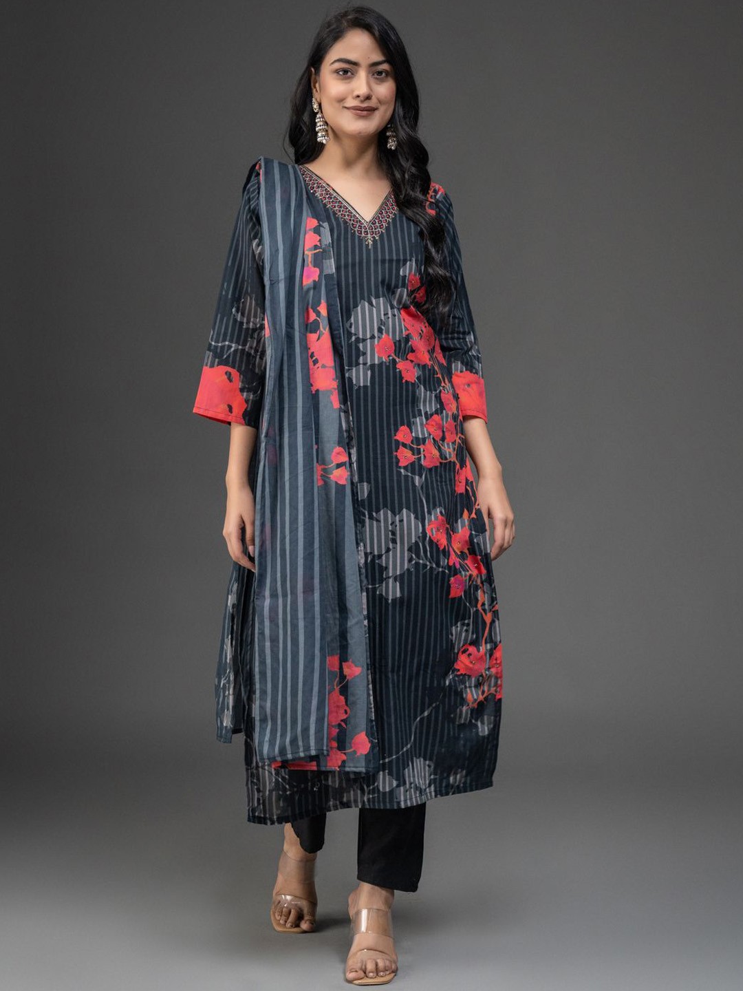 

DARIAN Floral Embroidered V-Neck Pure Cotton Kurta with Trousers & Dupatta, Black