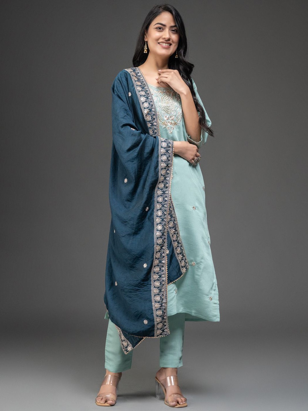 

DARIAN Floral Embroidered Round Neck Kurta with Trousers & Dupatta, Blue