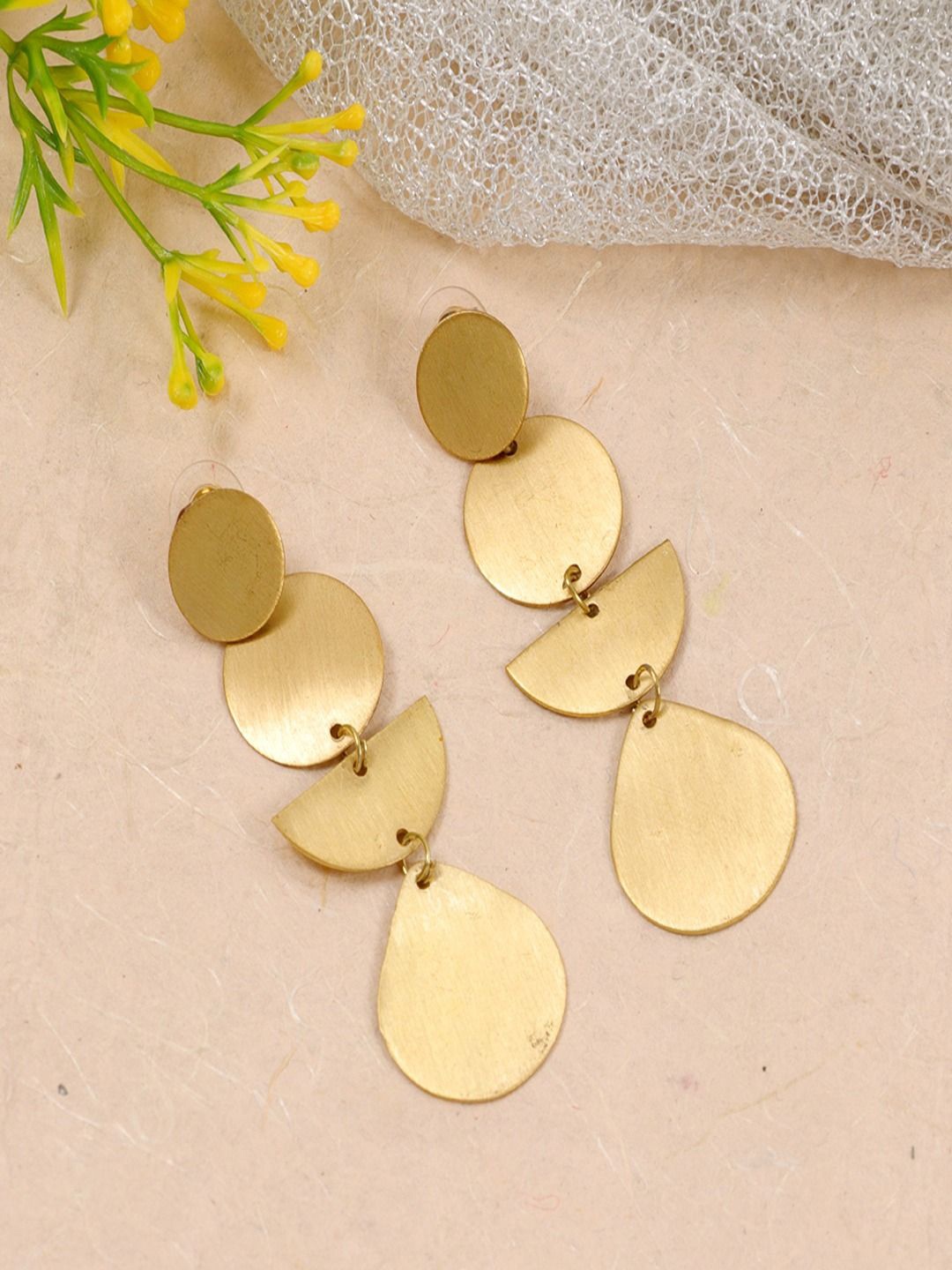 

UNIVERSITY TRENDZ Gold Plated Classic Drop Earrings