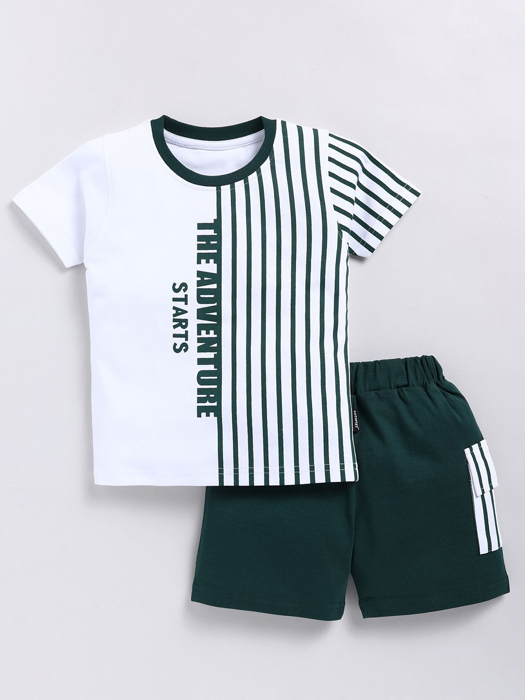 

Cutopies Boys Printed Pure Cotton T-shirt With Shorts, Green