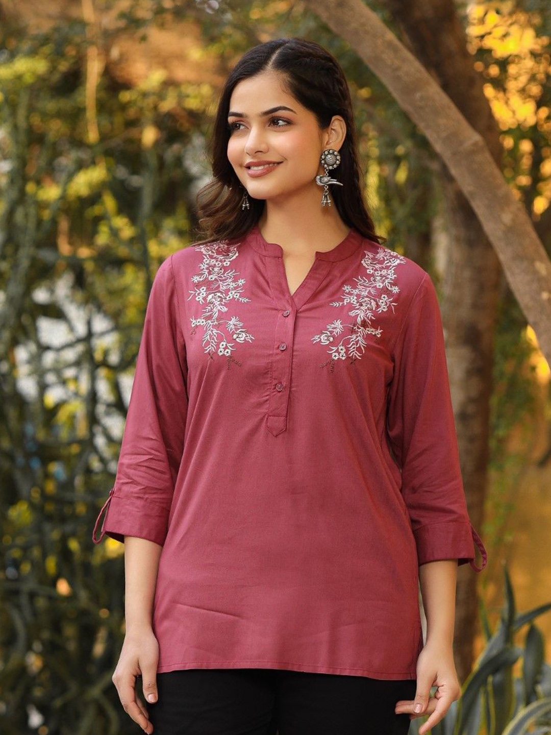 

Juniper Floral Embroidered Mandarin Collar Tunic, Pink