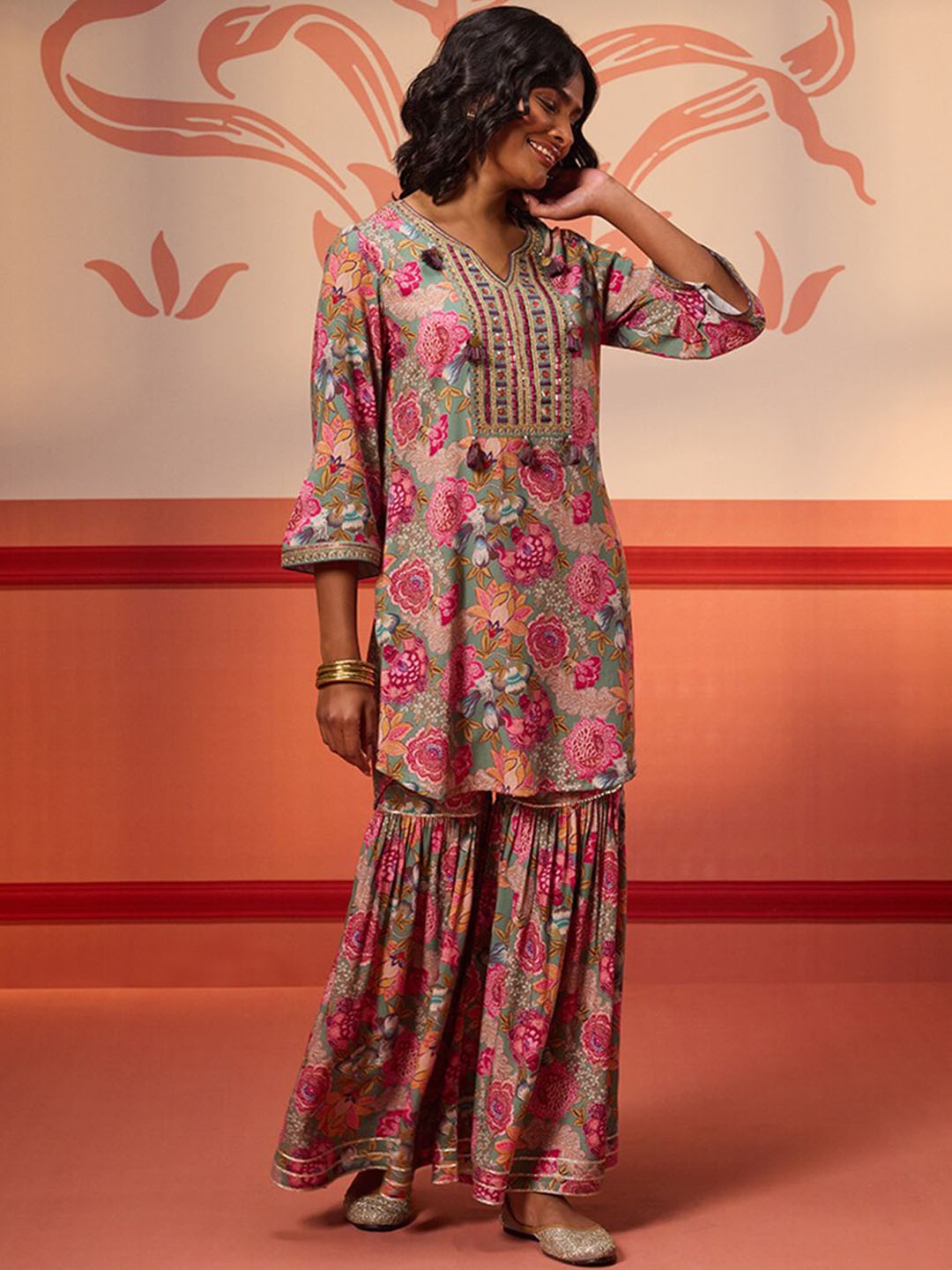 

Lakshita Ethnic Motifs Printed Regular Mirror Work Kurta with Sharara, Green
