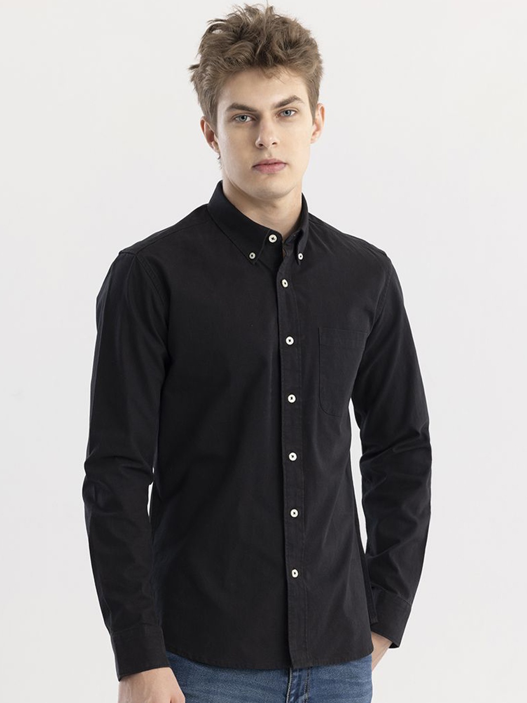 

Snitch Black Straight Slim Fit Button Down Collar Pure Cotton Casual Shirt