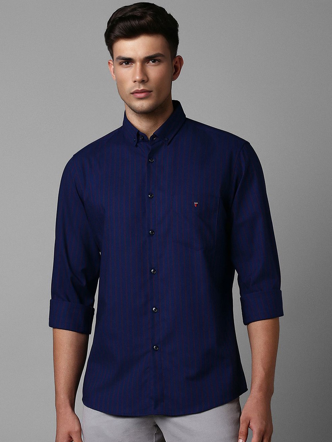 

Louis Philippe Sport Button-Down Collar Slim Fit Cotton Checked Casual Shirt, Navy blue