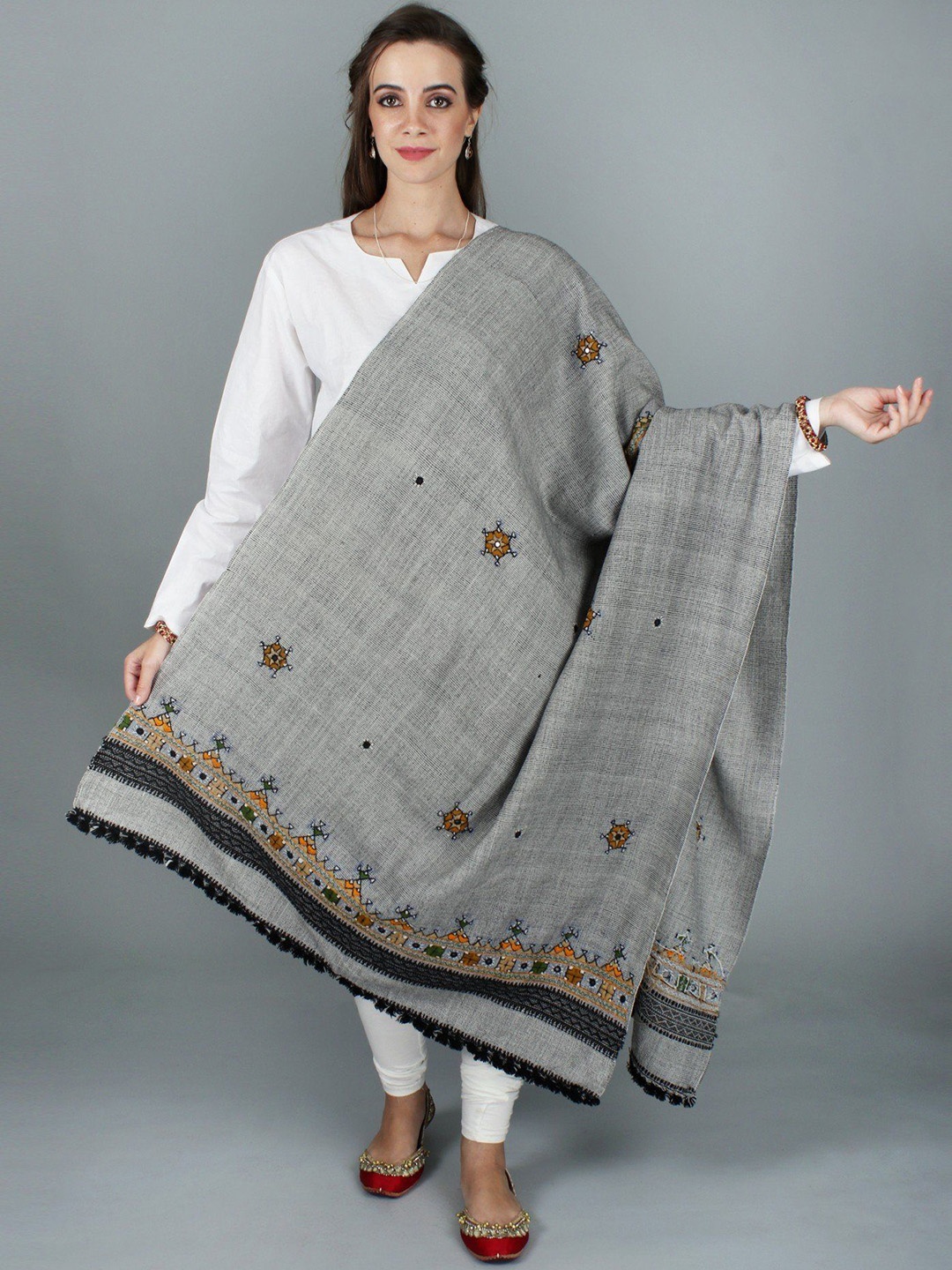 

Exotic India Raven Shawl with Central Embroidered Chakra and Mirrors, Grey