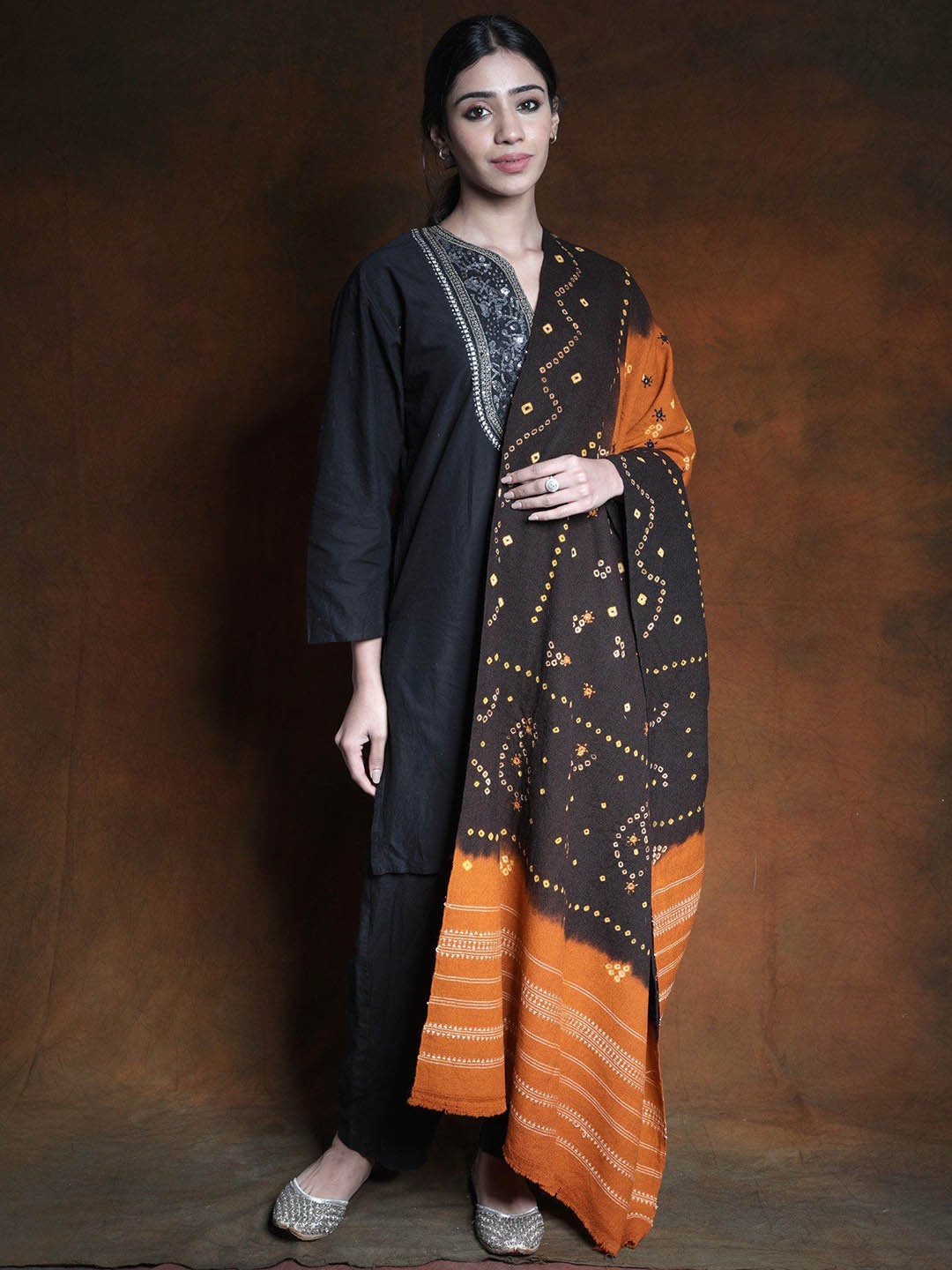 

Exotic India Hawaiian Sunset Bandhani Tie-Dye Shawl with Embroidered Mirrors, Black