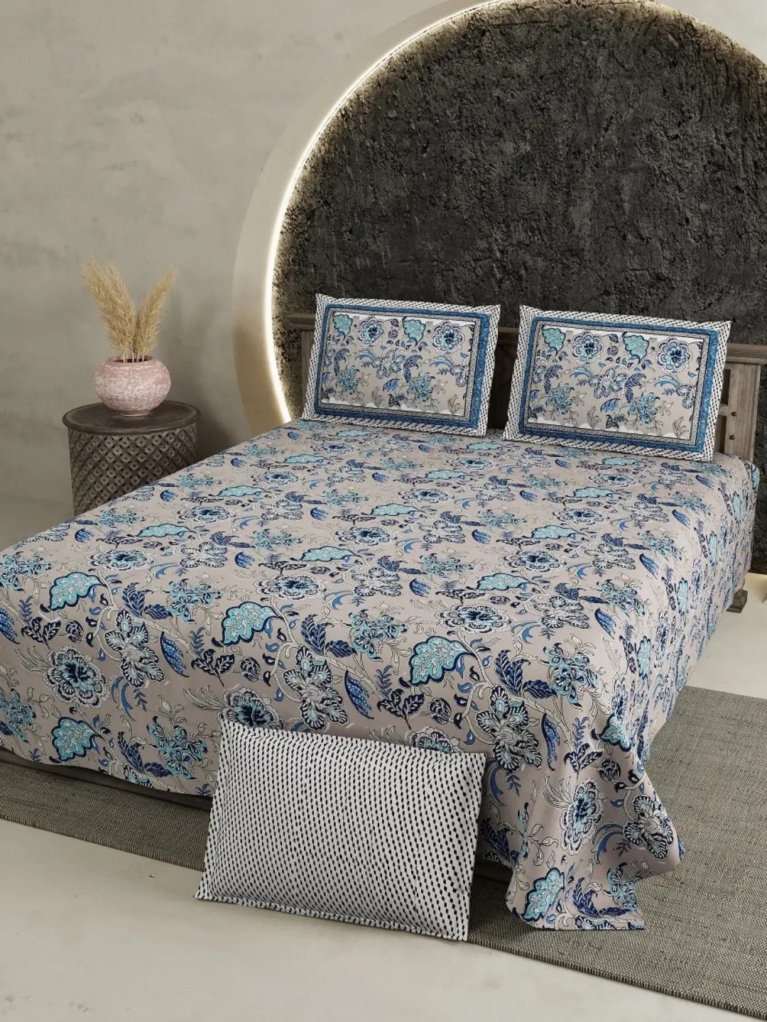 

LIVING ROOTS Super King Size Jaipur Block Print Cotton Double Bedsheet & 2 Pillow Covers, Blue