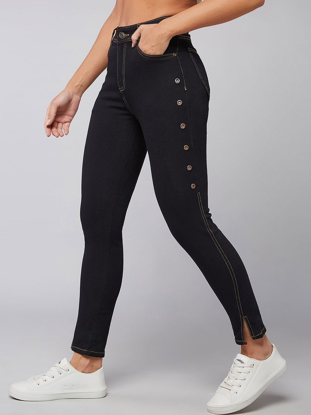 

DOLCE CRUDO Women Skinny Fit High-Rise Clean Look Stretchable Jeans, Black