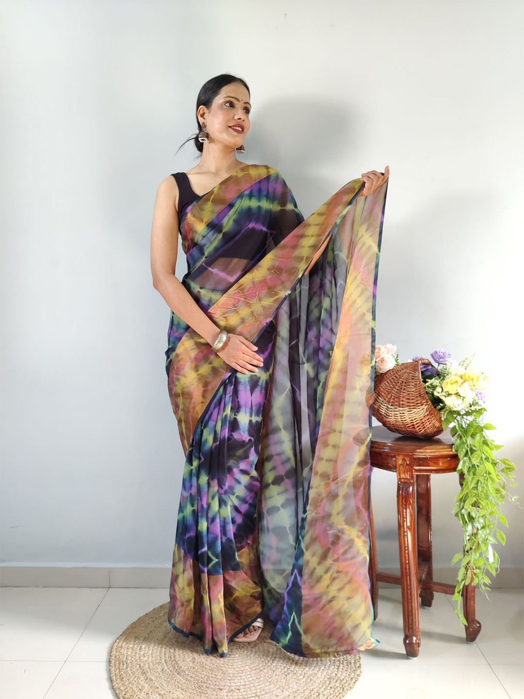

Fashion Basket Pure Chiffon Ready To Wear Saree, Blue
