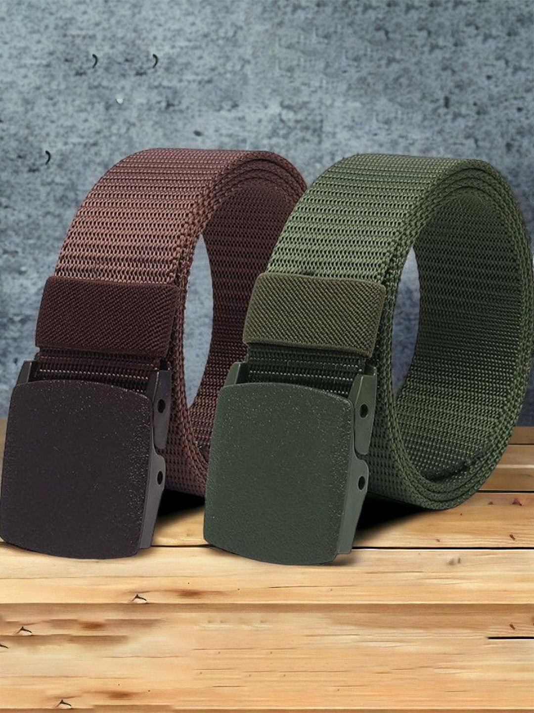 

The Roadster Lifestyle Co. Men Brown & Green Set Of 2 Textured Canvas Belts