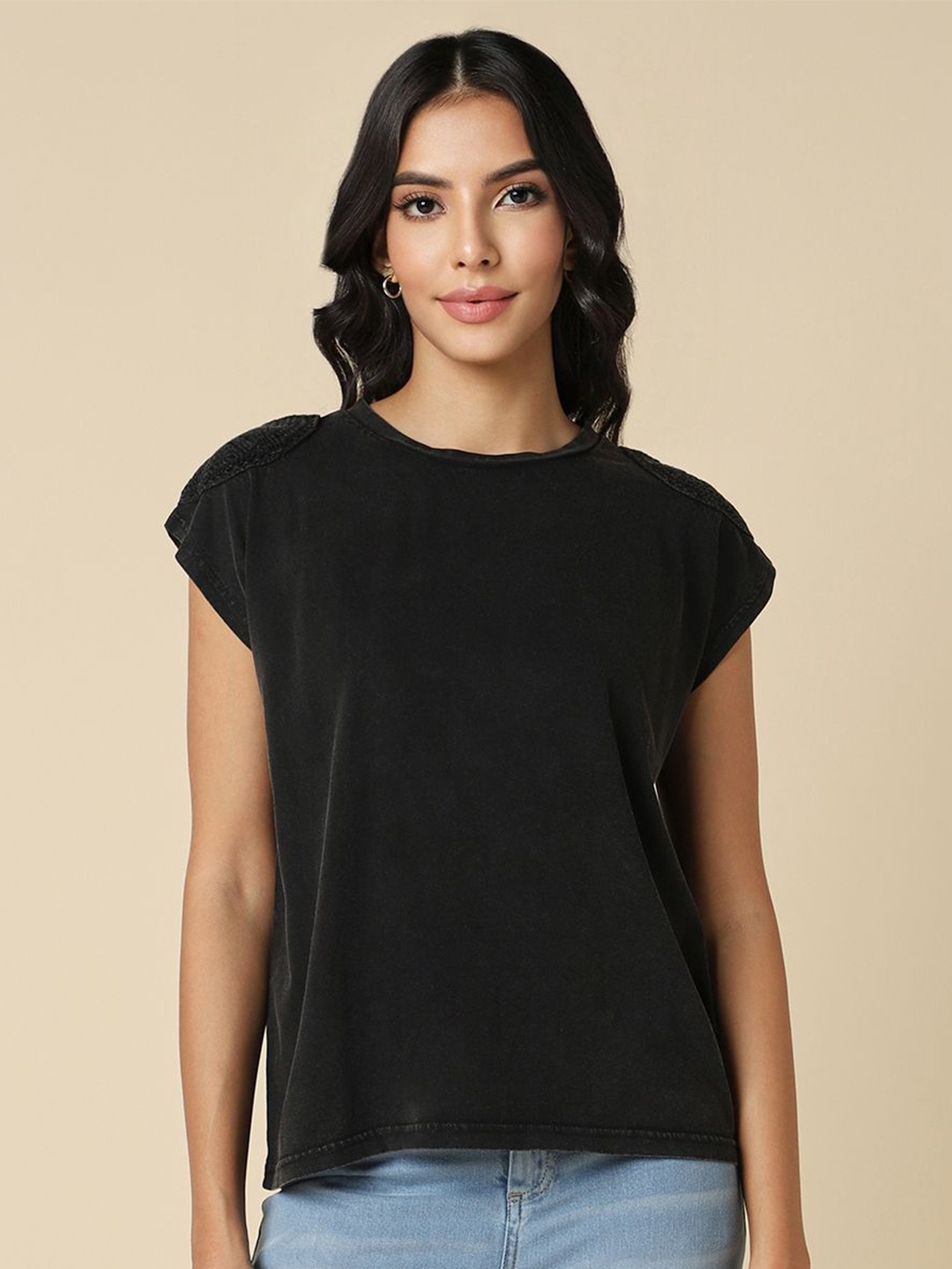 

Allen Solly Woman Cotton Cap Sleeves T-shirt, Black