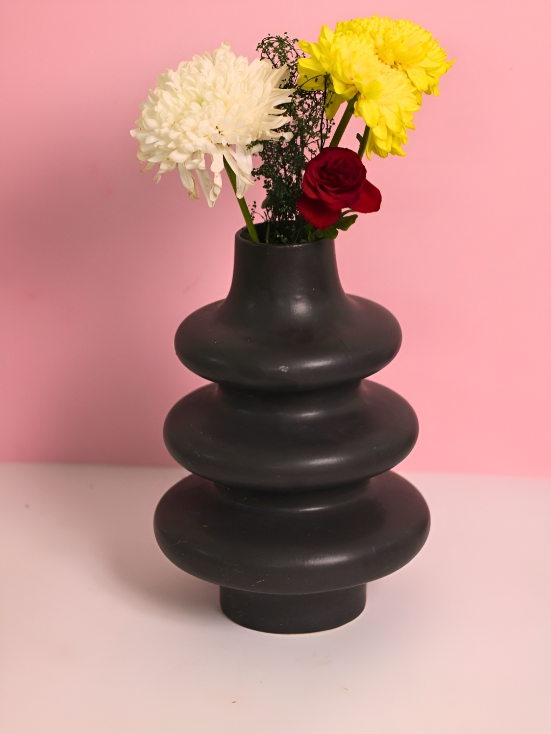 

WEAVING HOMES Black Ceramic Glossy Vase