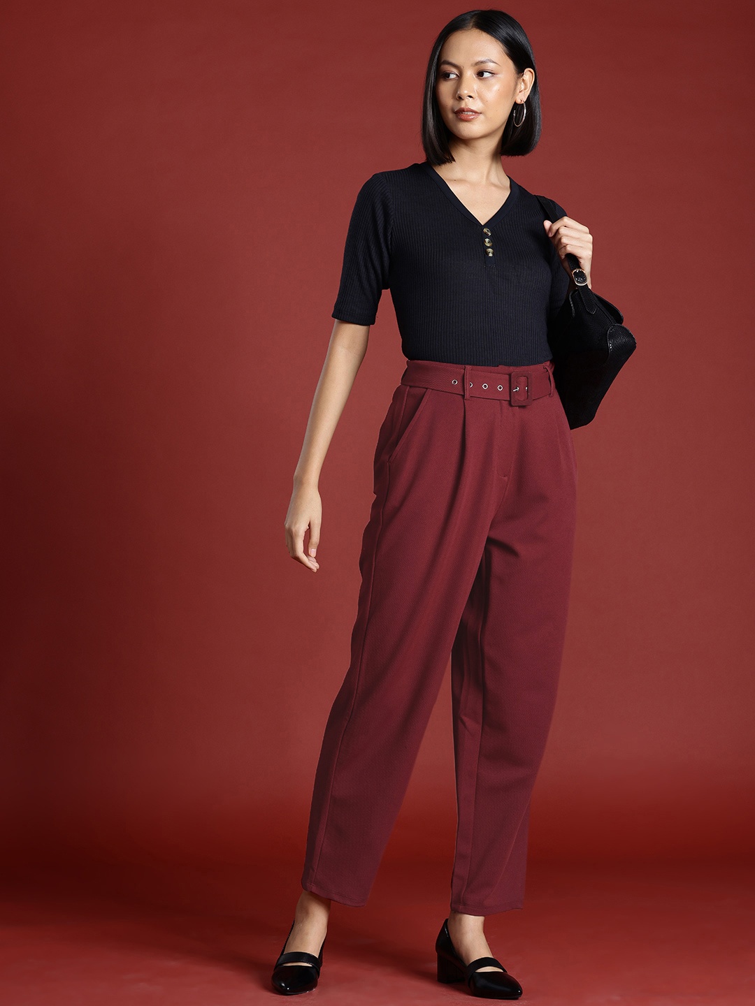 

All About You Formals Women High-Rise Pleated Chinos With a Belt, Rust