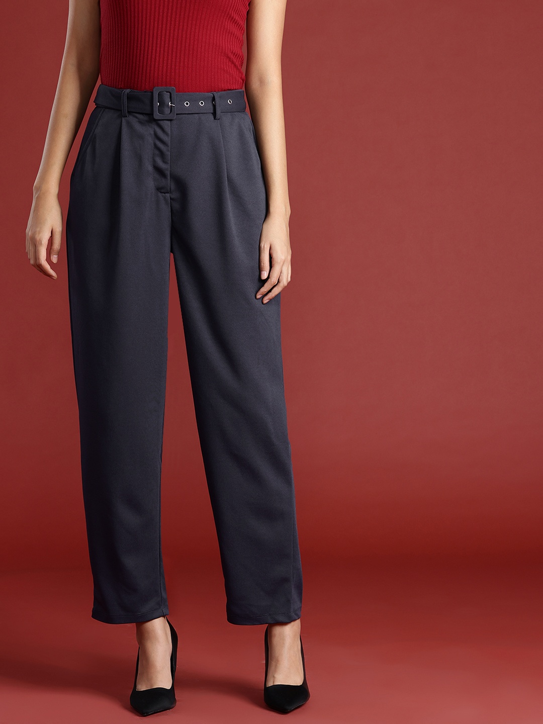 

all about you Women High-Rise Pleated Trousers With a Belt, Charcoal