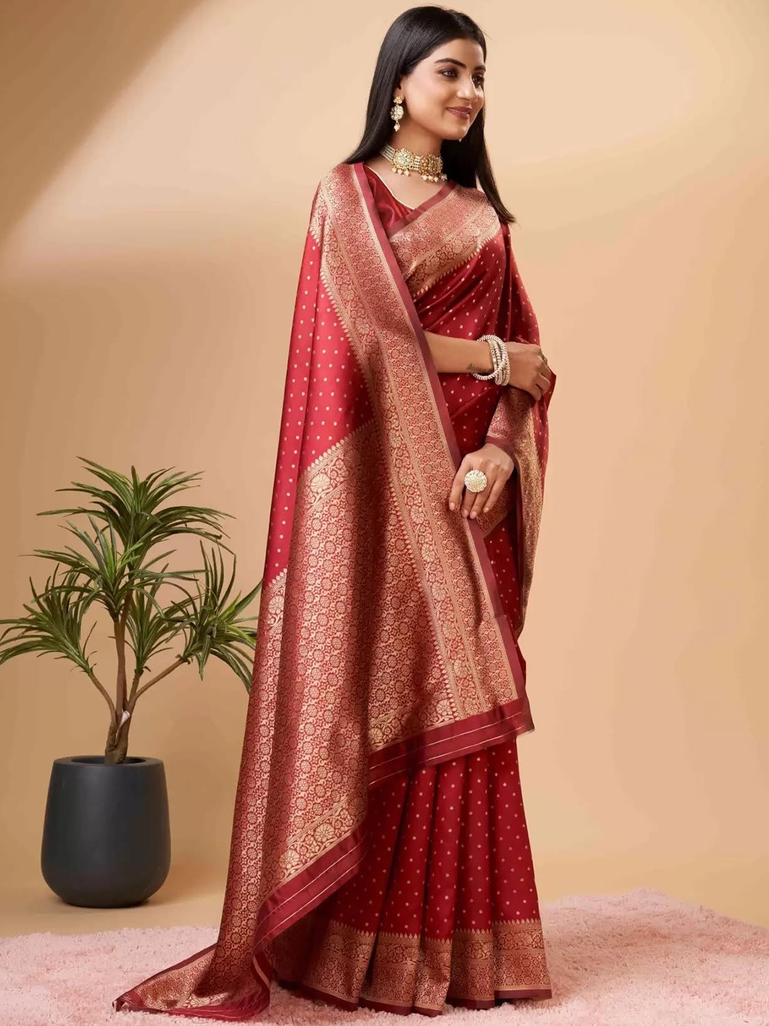 

RASVRITI Woven Design Zari Pure Silk Kanjeevaram Saree, Red