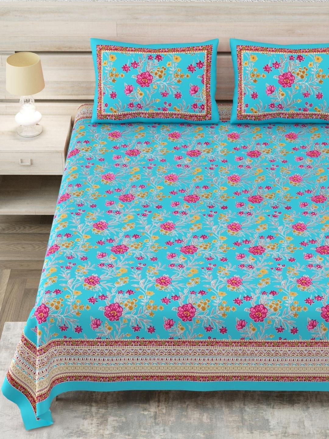 

Block Print Story Blue Floral 210 TC Cotton King Bedsheet with 2 Pillow Covers