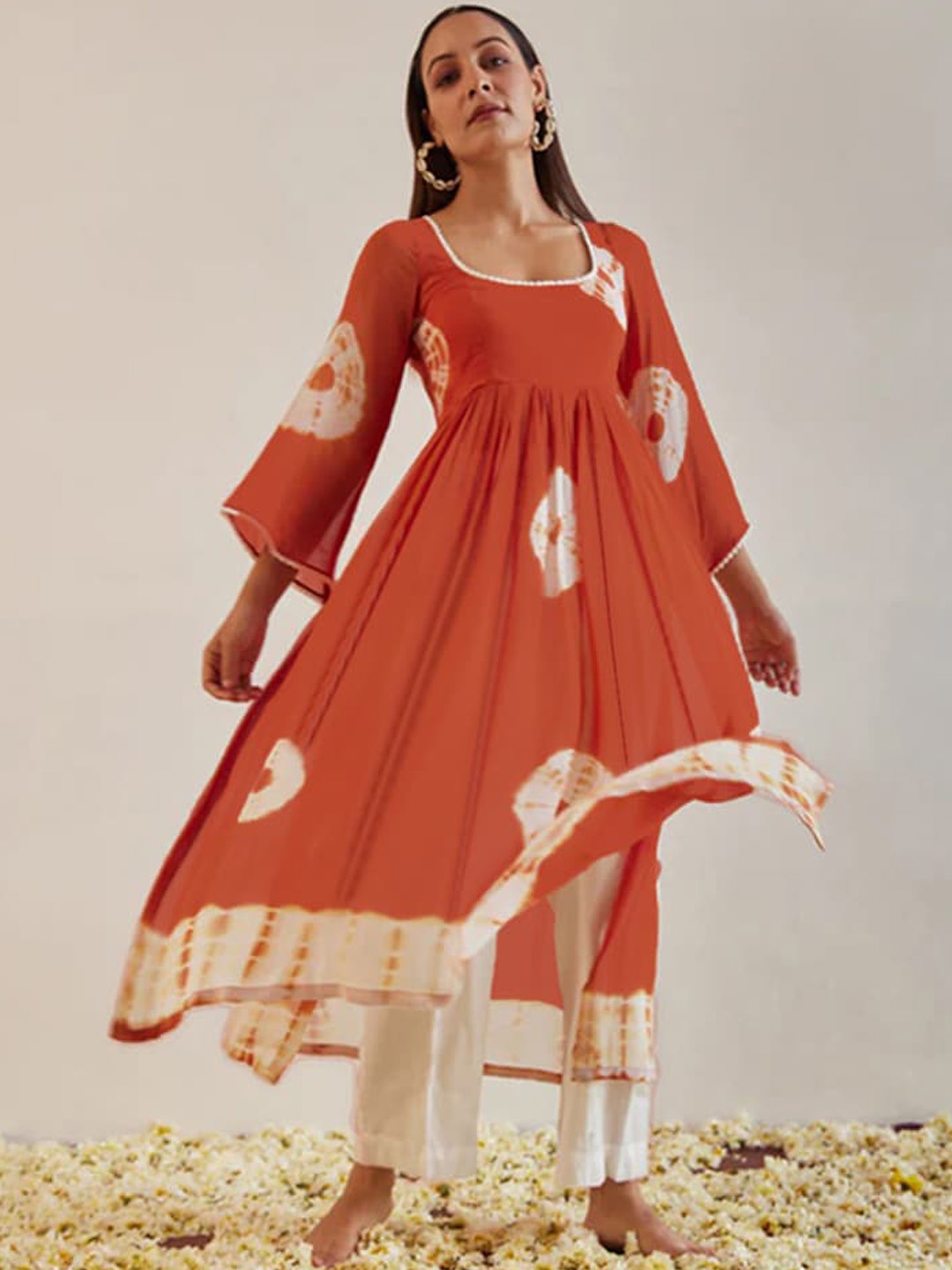 

PRANZ CREATION Dyed Pleated Anarkali Kurta with Pyjamas, Orange