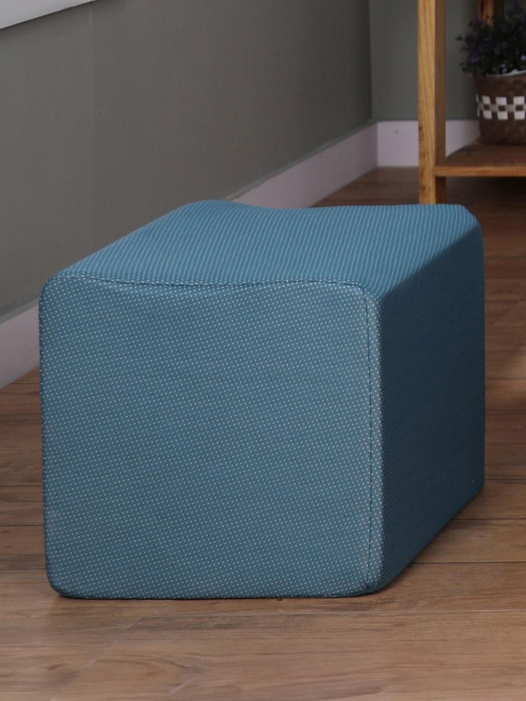 

UrbanBed Teal Blue Breathable Therapedic Pillow