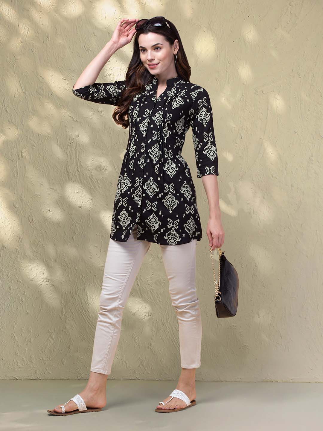 

Hive91 Ethnic Printed Mandarin Collar Tunic, Black