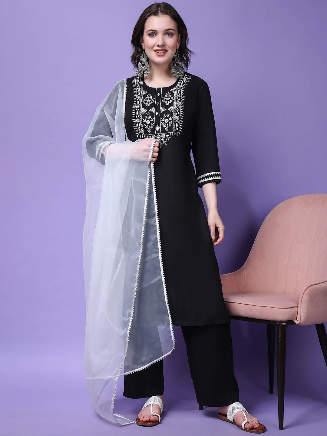 

Bitterlime Floral Embroidered Yoke Design Kurta With Trousers & Dupatta, Black