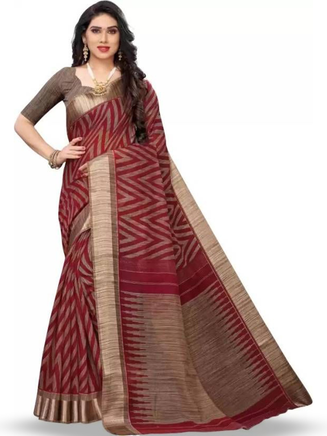 

RUNAYA NX Geometric Printed Saree, Maroon
